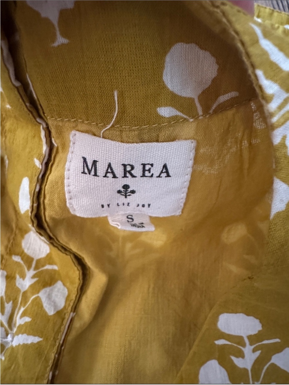 Marea Chartreuse Daffodil Top - Picture 14 of 14